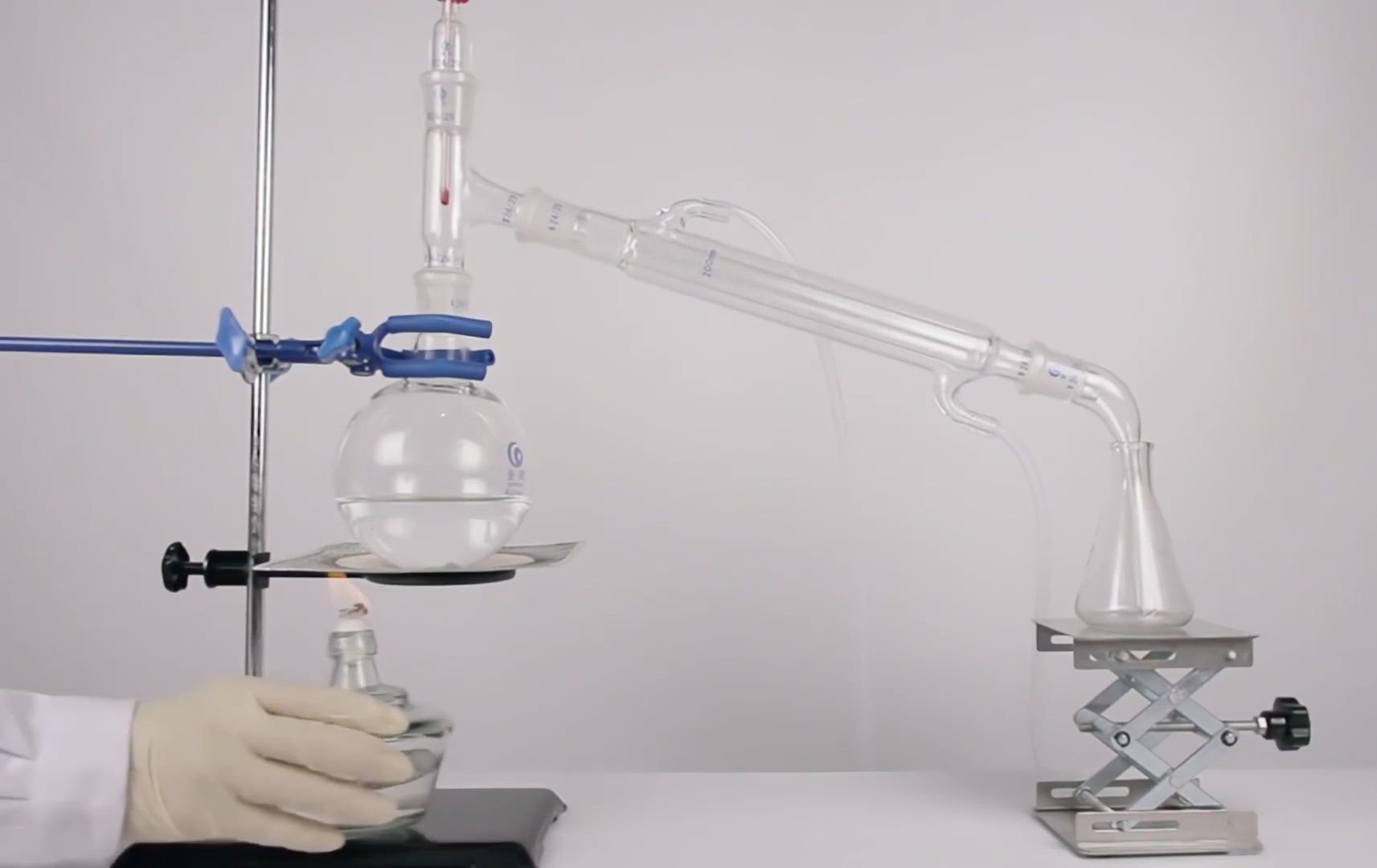 包含知识蒸馏：大模型压缩关键技术的词条